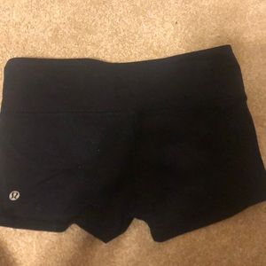 Lululemon spandex shorts